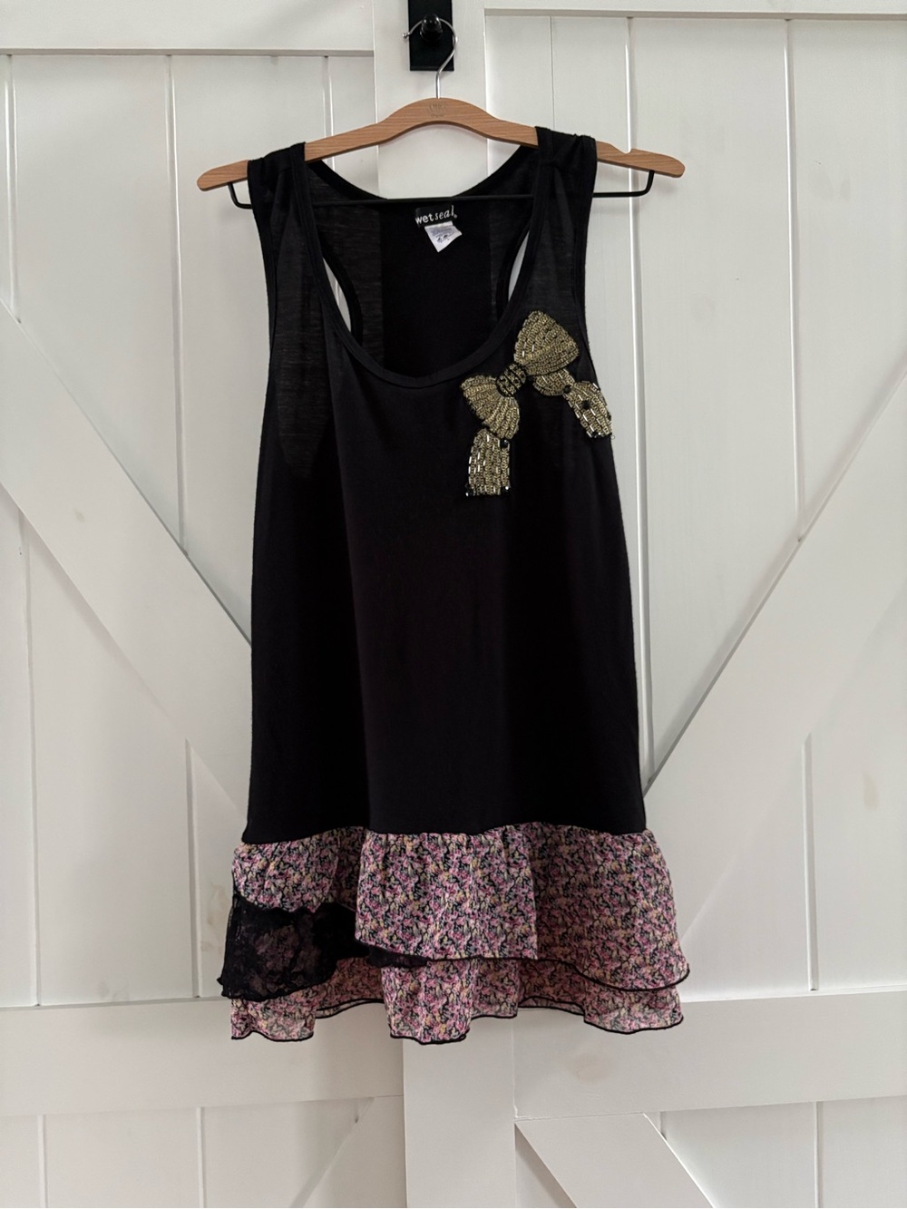 Wet Seal Y2K Black Floral Ruffle Tank Dress with Beaded Bow & Lace Style